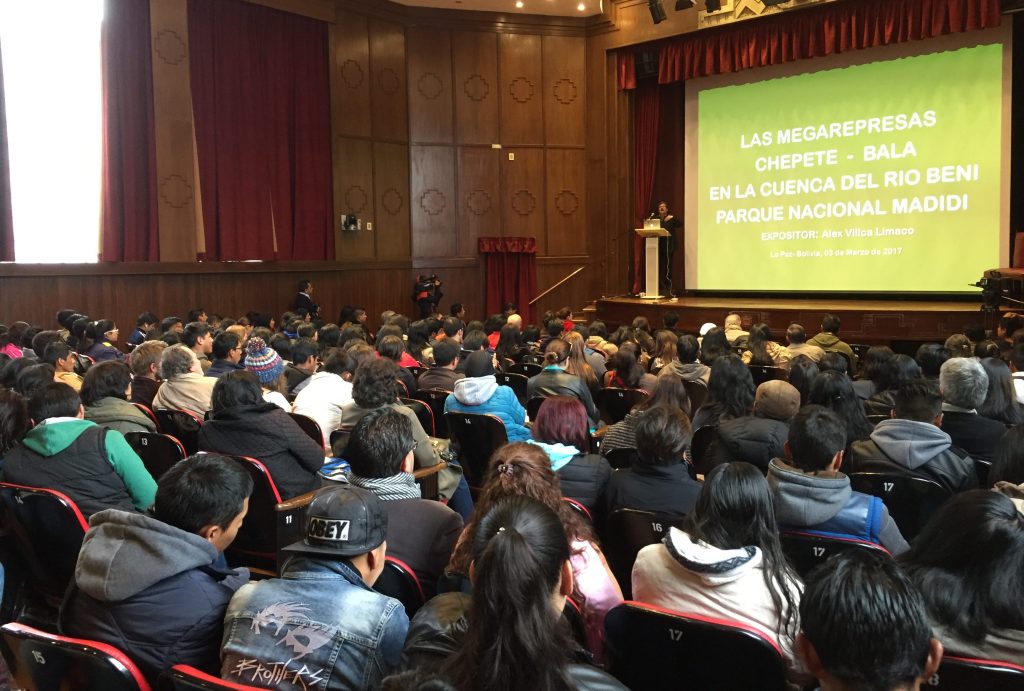 Disrupción solar versus Mega&nbsp;hidroeléctricas