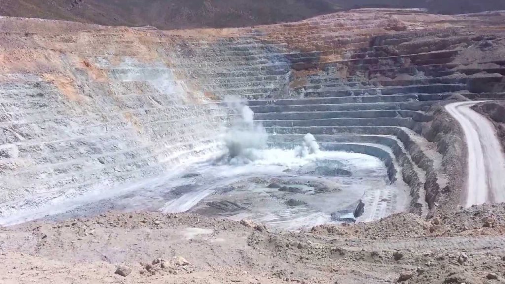 De la ficha ambiental al formulario de categorización para favorecer el&nbsp;extractivismo